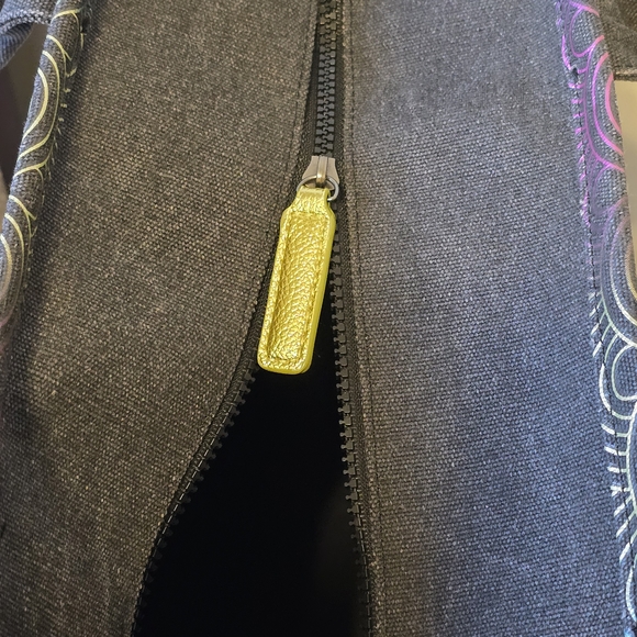 Kurt Geiger XXL Southbank Tote - Picture 8 of 12